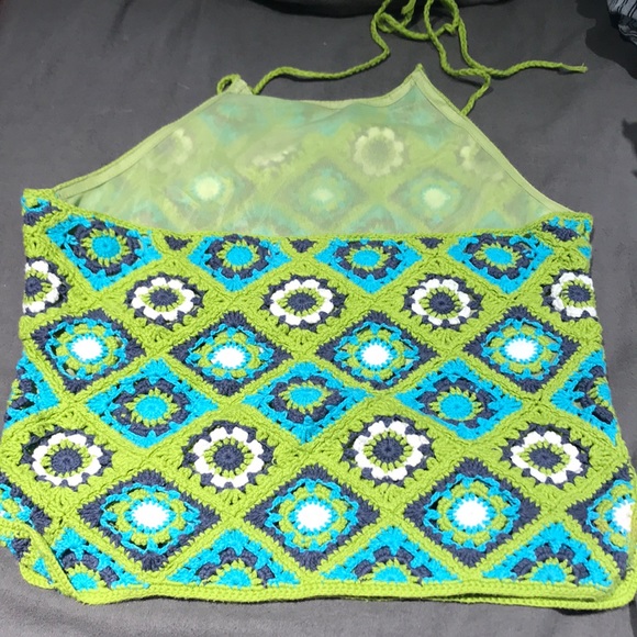 Vibrant crochet halter top - Picture 2 of 3